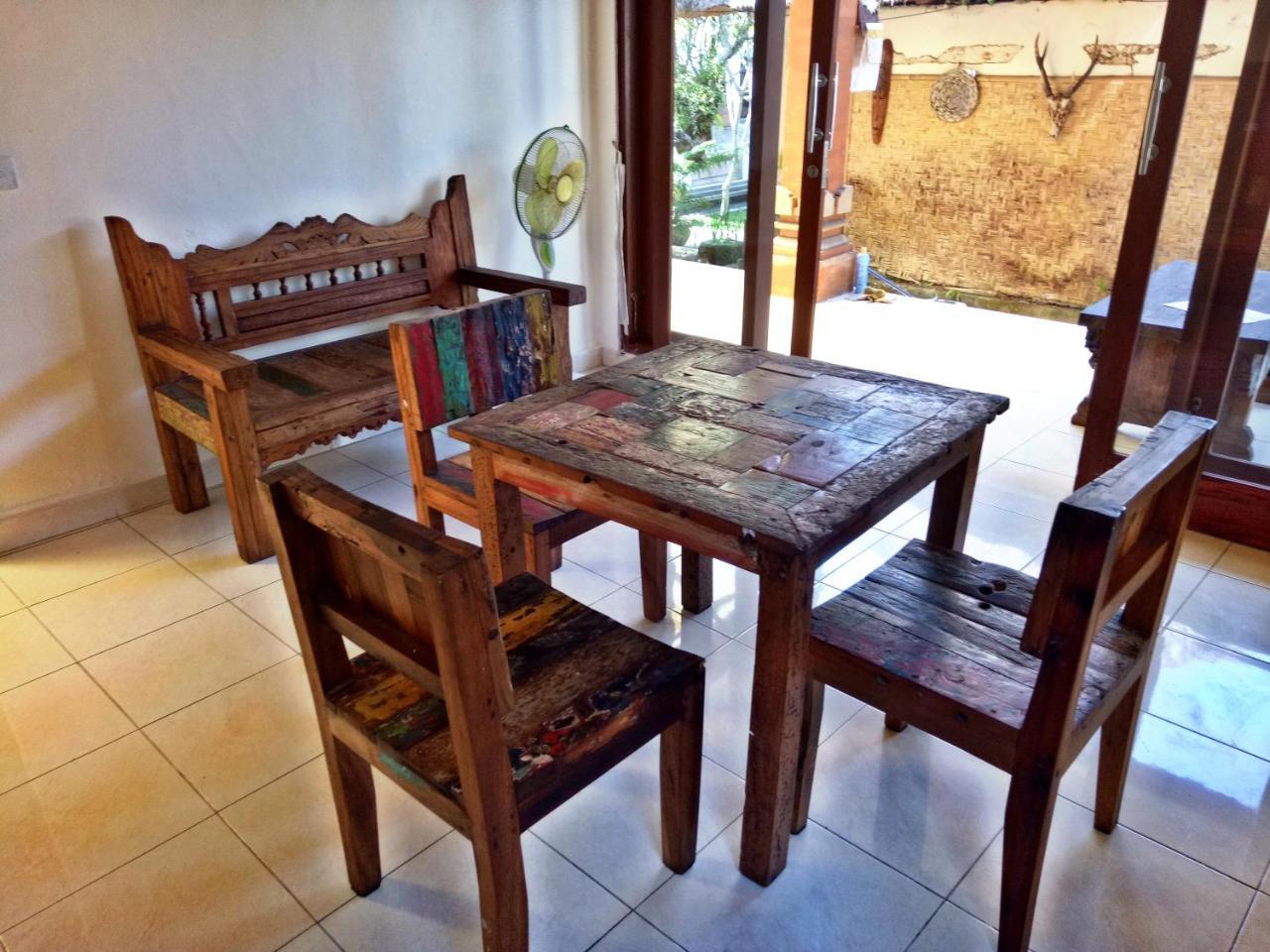 לינה וארוחת בוקר אובוד Suandi House מראה חיצוני תמונה