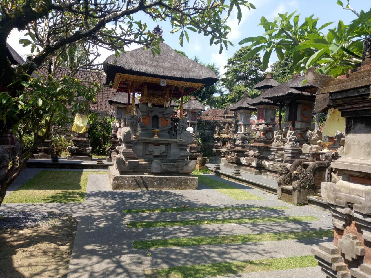 לינה וארוחת בוקר אובוד Suandi House מראה חיצוני תמונה