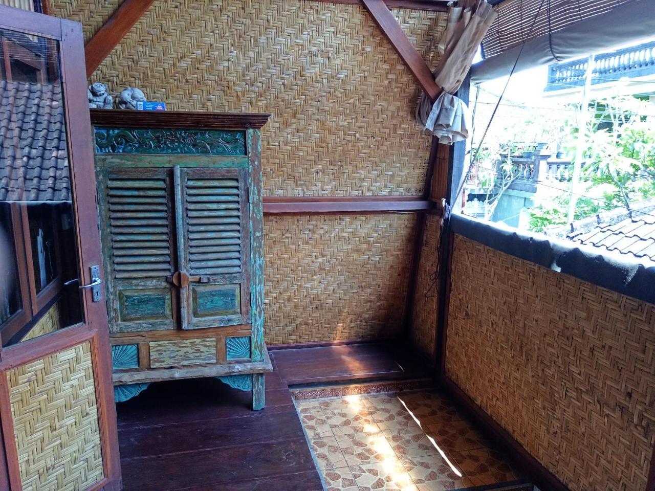 לינה וארוחת בוקר אובוד Suandi House מראה חיצוני תמונה