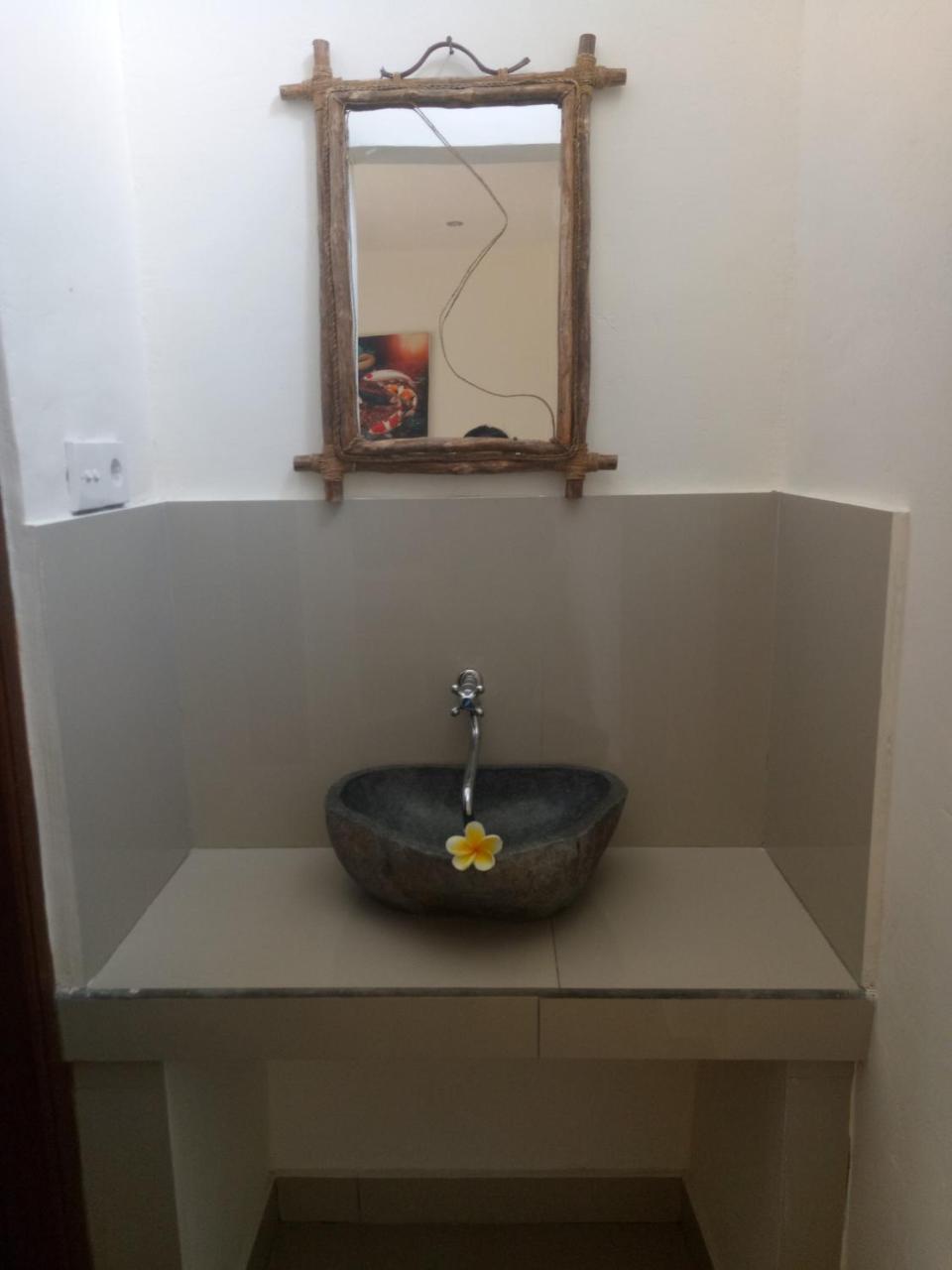 לינה וארוחת בוקר אובוד Suandi House מראה חיצוני תמונה